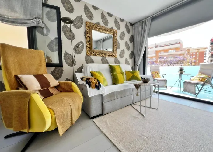 Luxury And New With Pool Fuengirola